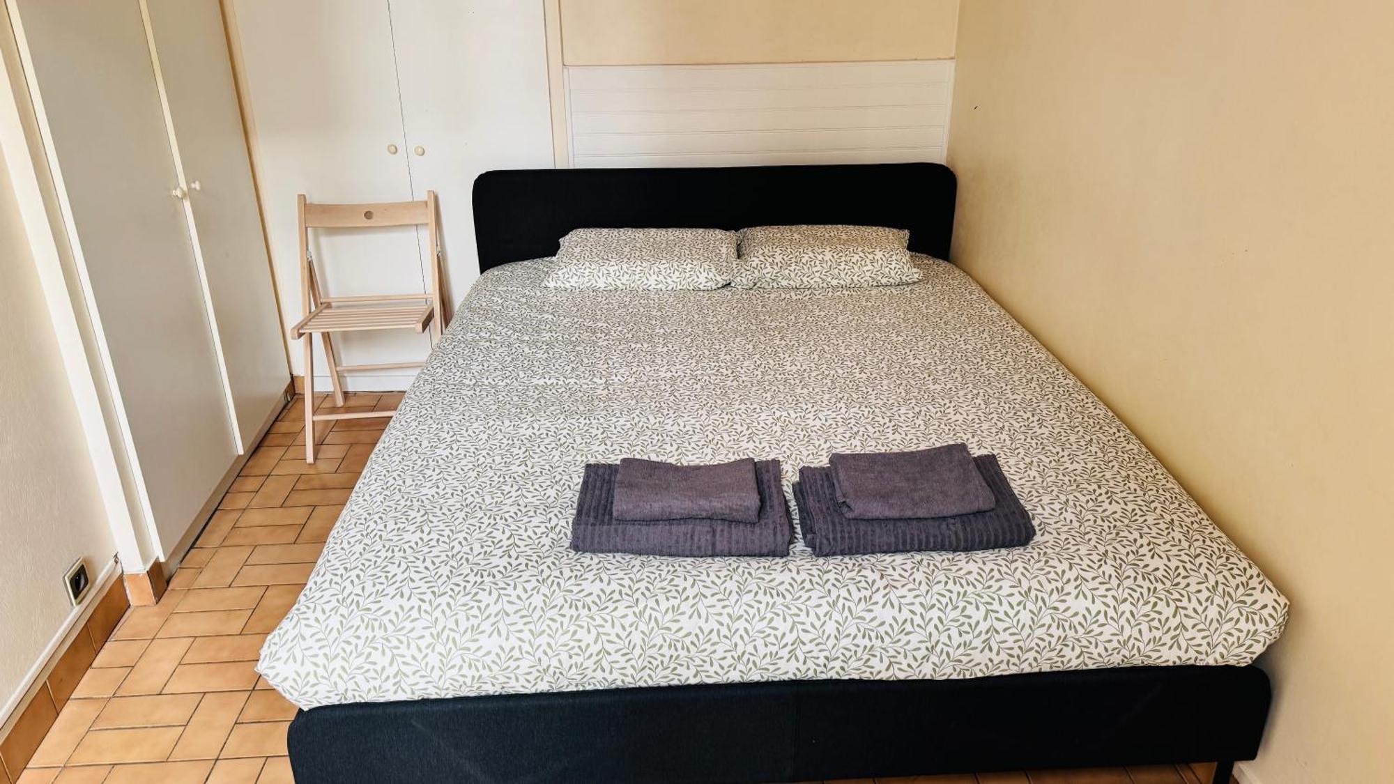 2-bed Close To Louvre * Parigi