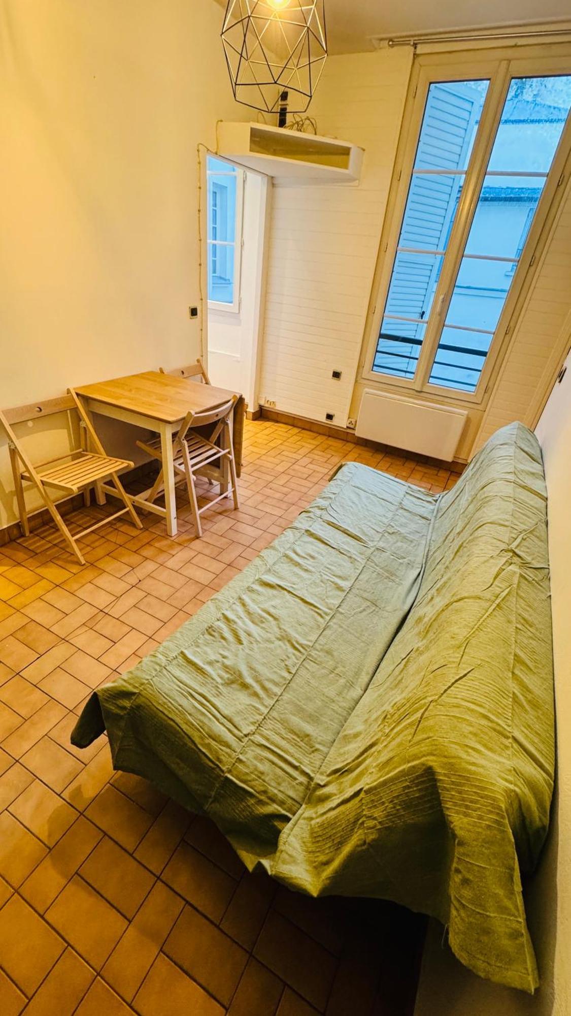 2-bed Close To Louvre * Parigi