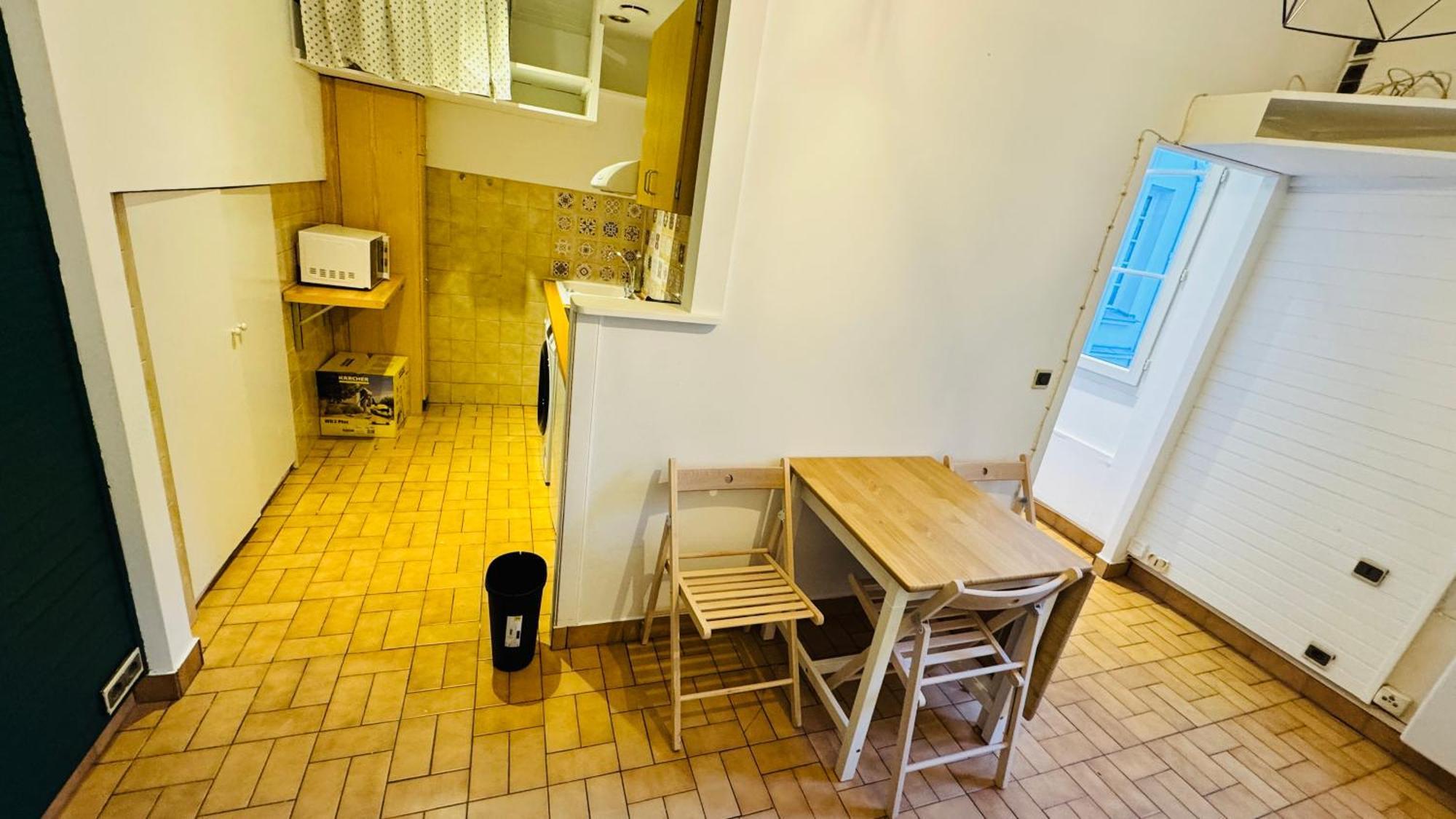 2-bed Close To Louvre * Parigi